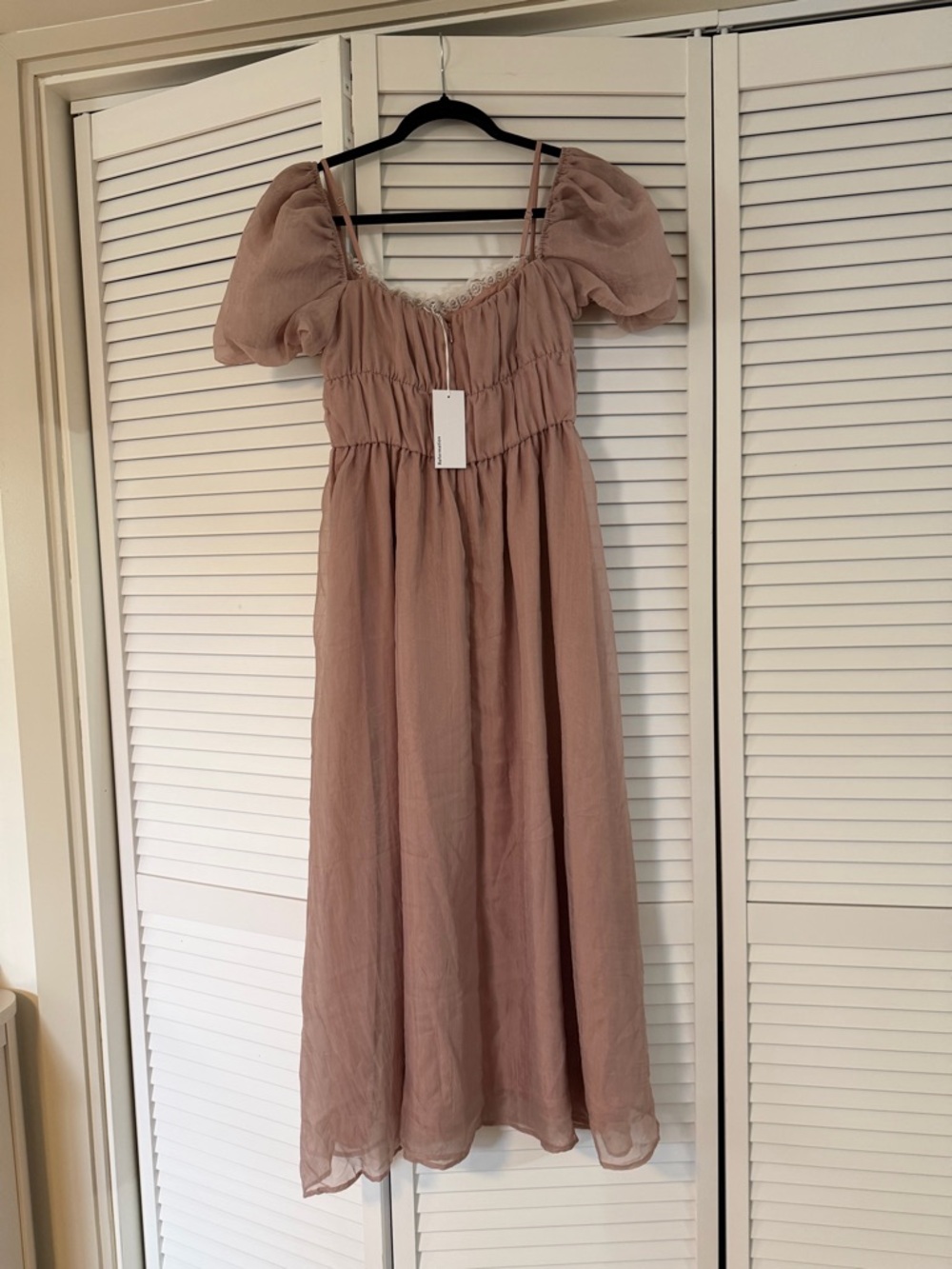 Reformation Mayme Dusty Rose Maxi Dress with Puff Sleeves - Picture 3 of 4
